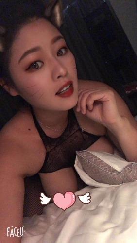 2020年7月4F杯大奶子，会所技师